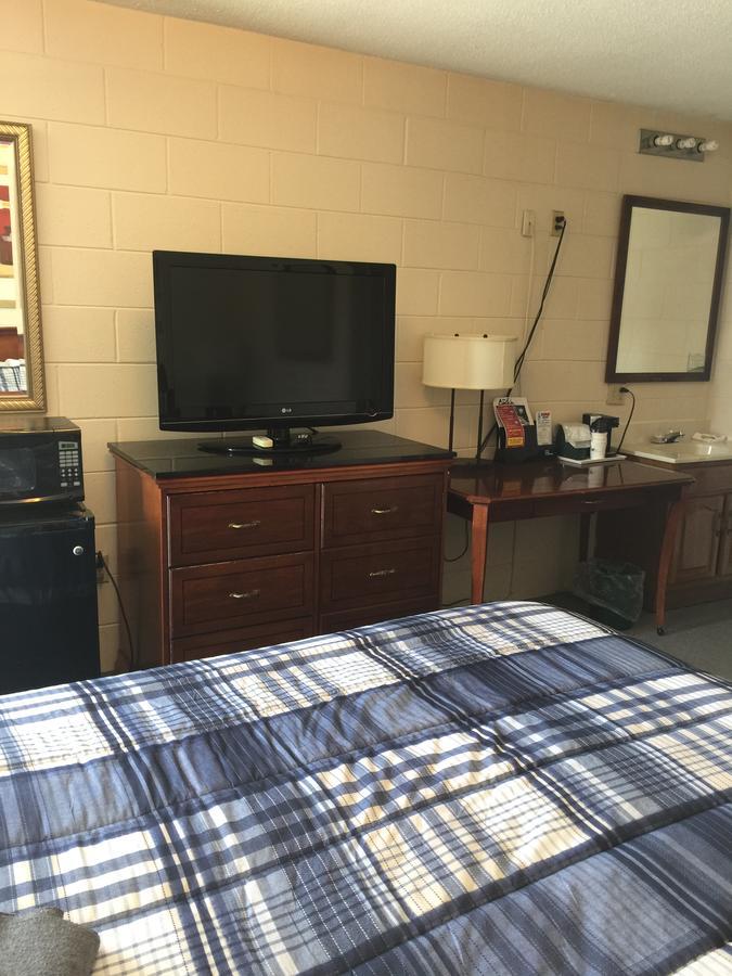Hope Inn Lenox 외부 사진