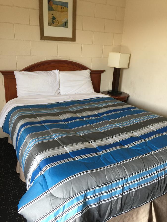 Hope Inn Lenox 외부 사진